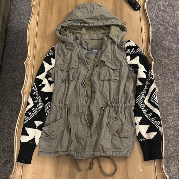 Fashionomics Jacket Size Small. - Picture 1 of 3